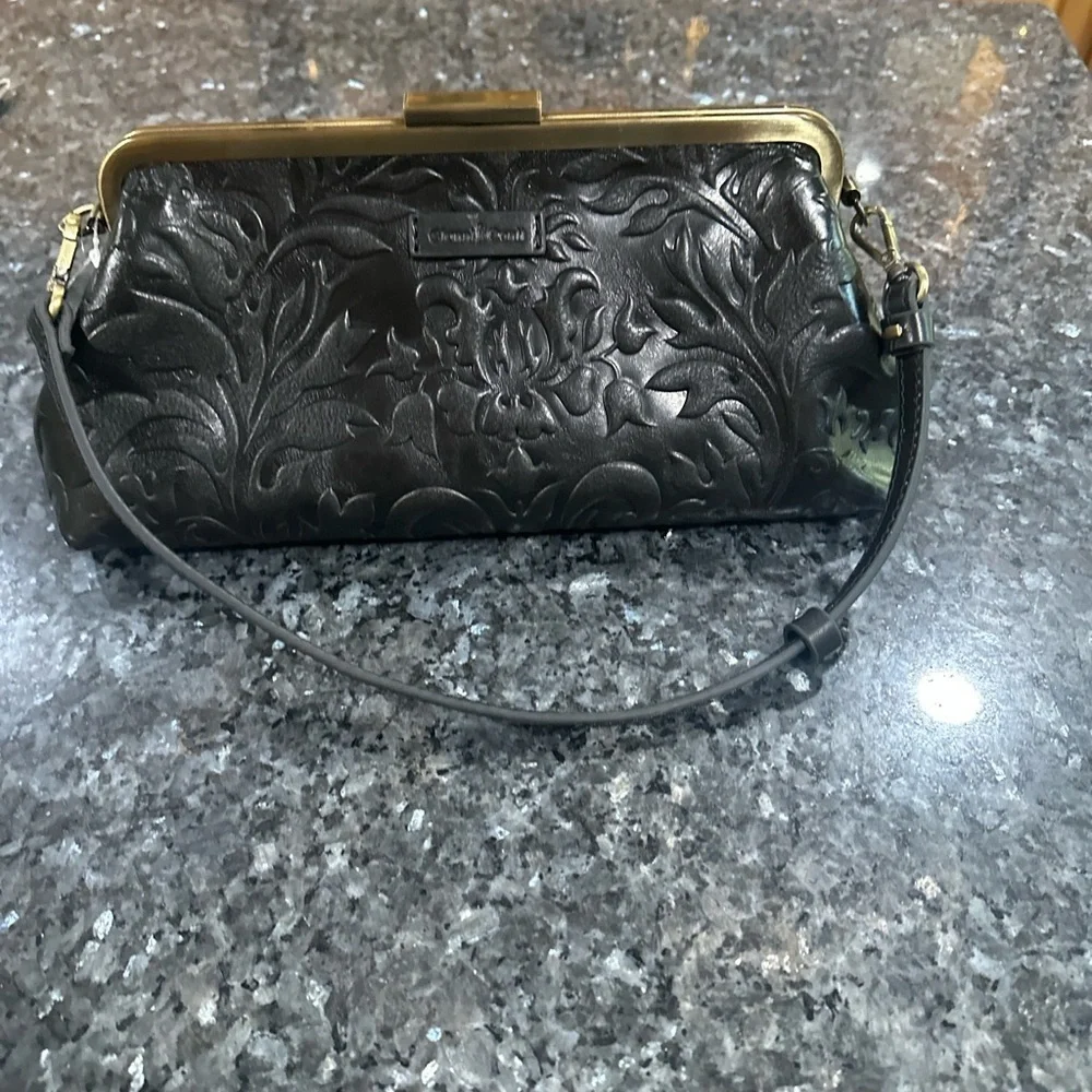 Gianni Conti new embossed